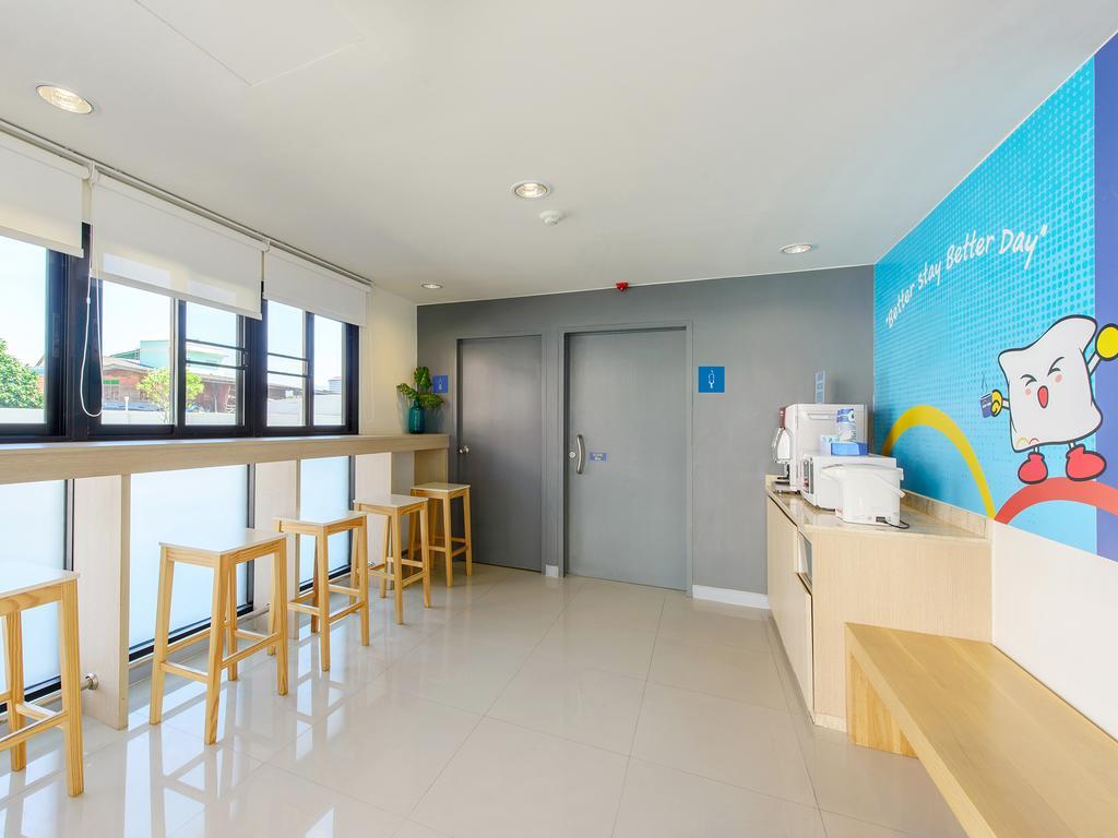 Hop Inn Lampang Extérieur photo