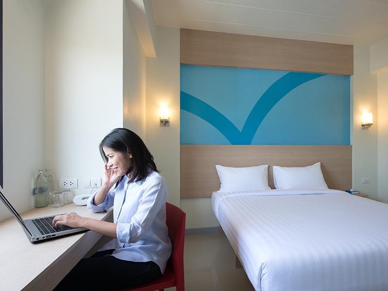 Hop Inn Lampang Extérieur photo